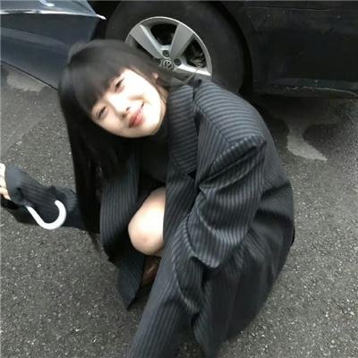 黑白姊妹